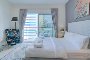 Modern studio apartment in the heart of business bay